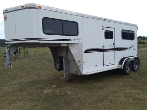 Well, I did some checking and found out that the problem is with 1999 and newer <b>Valuelite</b>/Sunlite models and anything with model number 727, 737, 707, 747, 767, 777 and 728. . Sundowner valuelite 2 horse trailer